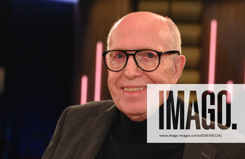 Former soccer manager Reiner Calmund as a guest on the WDR talk show Kölner Treff