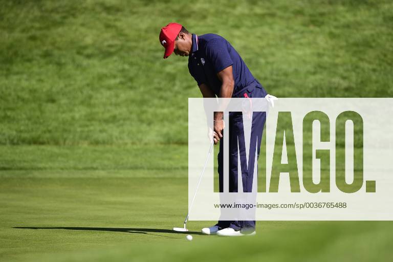 Tiger Woods (Team USA) GOLF : Ryder Cup 2018 - Guyancourt - 30 09 2018 JBAutissier Panoramic