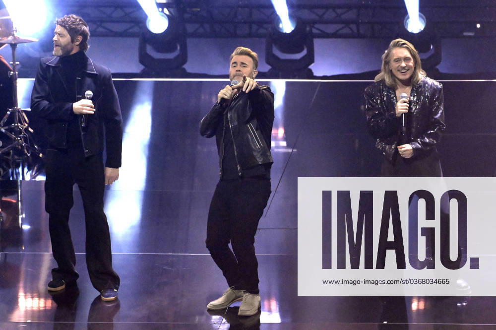 Howard Donald, Gary Barlow and Mark Owen from Take That on the ZDF entertainment show Wetten, dass live from Messe Offenburg Ortenau Offenburg, 25 11 2023 Foto:xF.xFuturexImagex wetten_dass_2787
