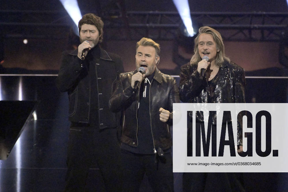 Howard Donald, Gary Barlow and Mark Owen from Take That on the ZDF entertainment show Wetten, dass live from Messe Offenburg Ortenau Offenburg, 25 11 2023 Foto:xF.xFuturexImagex wetten_dass_2875