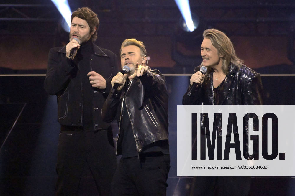 Howard Donald, Gary Barlow and Mark Owen from Take That on the ZDF entertainment show Wetten, dass live from Messe Offenburg Ortenau Offenburg, 25 11 2023 Foto:xF.xFuturexImagex wetten_dass_2882