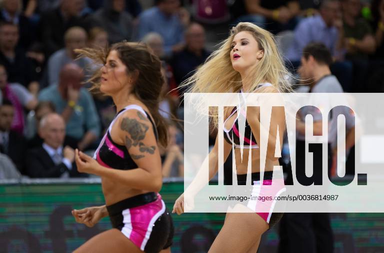 Bonn Germany 03 10 2018 Basketball Bundesliga BBL 2 Gameday Telekom Baskets Bonn vs Basketball Loewen Braunschweig Telekom Baskets Dance Team
