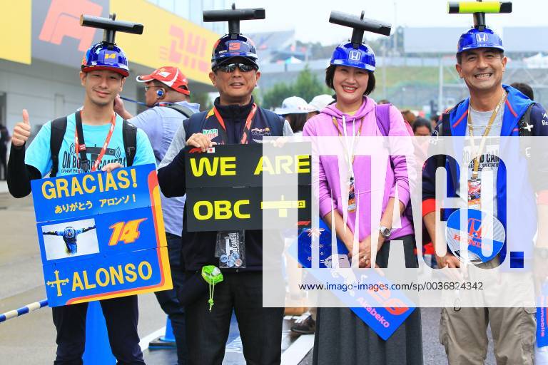 4th October 2018, Suzuka International Racing Course, Suzuka City, Japan; Formula One of Japan, driver arrivals and press conference PK Pressekonferenz Japanese Alonso Formula 1 Fans ActionPlus12067895 Octane