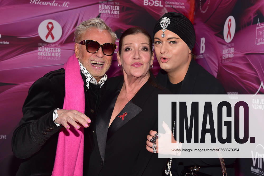 ARTISTS AGAINST AIDS, Motto Dreams Come True Rene Koch, Katy Nina Karrenbauer, Julian F M Stoeckel For the 20th time ARTISTS AGAINST AIDS THE 20 GALA 2023 Motto Dreams Come True at THEATER DES WESTENS in Berlin, on 27 11 2023 Photopress Mueller