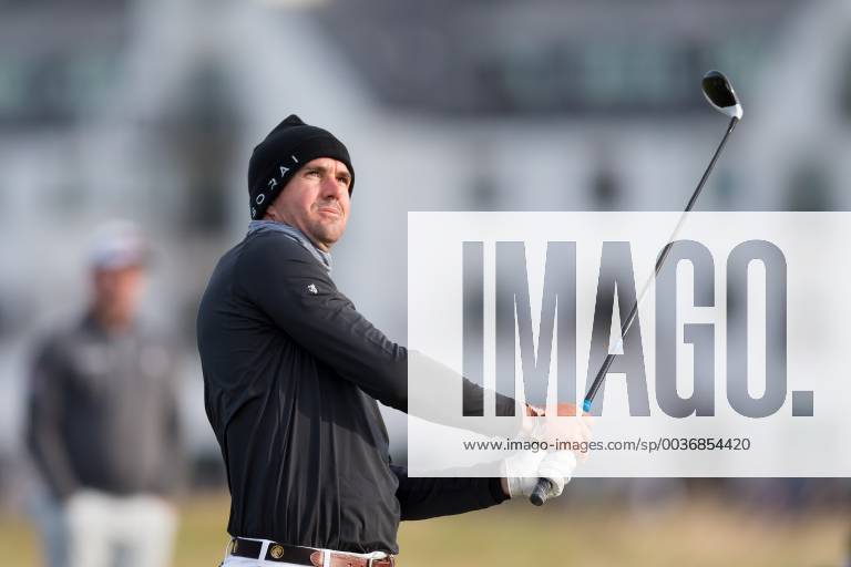 6th October 2018, Carnoustie Golf Links, Carnoustie, Scotland; Alfred Dunhill Links Championship, third round; Former England cricket international Kevin Pietersen plays his shot from the tee on the second hole ActionPlus12068463 DavidxYoung
