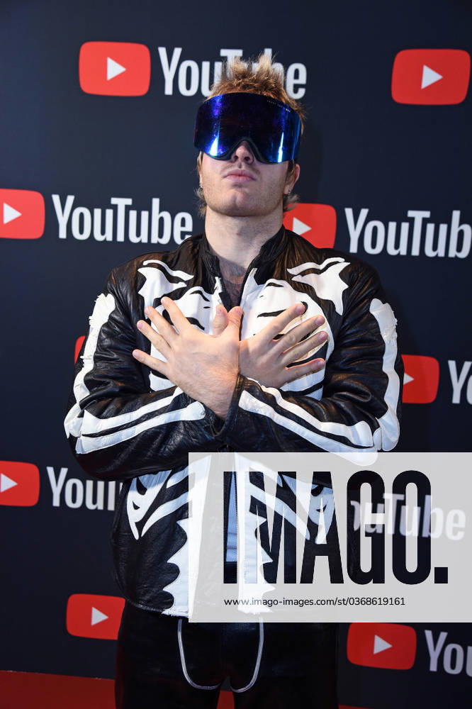Ski Aggu August Jean Diederich YOUTUBE MUSIC AWARDS Dinner at Restaurant Grill Royal in Berlin on 28 11 2023