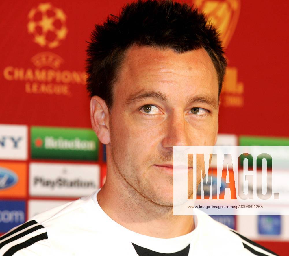 John Terry (Chelsea) - Pressekonferenz zum Champions League Finale 2008 - Fußball EC 1 Herren Vorschau Champions League 2007 2008, Finale, Chelsea FC London, Pressekonferenz, Pressetermin, Porträt Moskau Fußball EC 1 Herren Vorschau Champions League 2007 2008, Finale, Chelsea FC London, Pressekonferenz, Pressetermin, Porträt Moskau