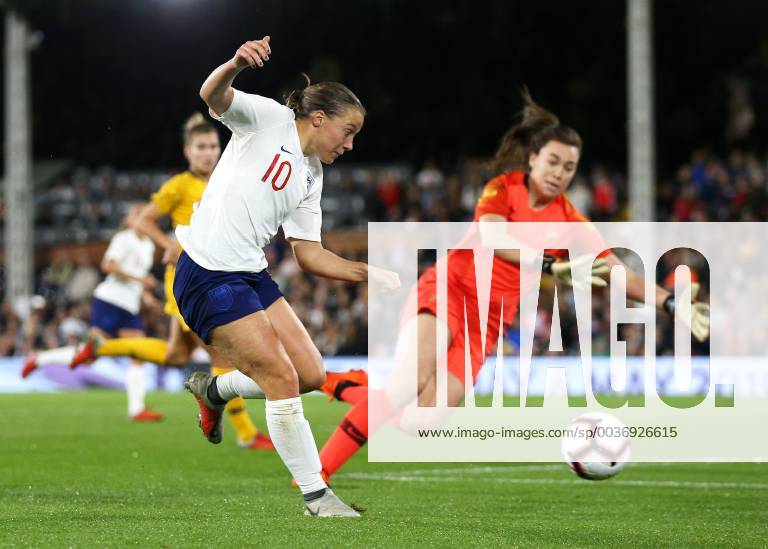 9th October 2018, Craven Cottage, London, England; Womens International Football Friendly, England versus Australia; Fran Kirby of England runs past Goalkeeper Mackenzie Arnold of Australia for a shot for goal ActionPlus12069535 JohnxPatrickxFletcher