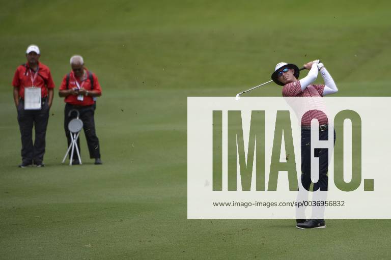 Kuala Lumpur, Malaysia - Joel Dahmen of the USA hits a shot during the second round of 2018 CIMB Classic golf tournament in Kuala Lumpur, Malaysia on October 12, 2018. CIMB Classic 2018 - Round Two - ZUMAn230 20181012_zaa_n230_279