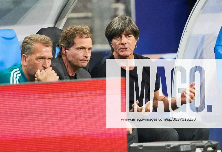 France - Germany, Soccer, Paris, October 16, 2018 DFB headcoach Joachim Jogi LOEW, LÖW,Marcus SORG, Assistent coach DFB Andreas KOEPKE , goalkeeper coach DFB, FRANCE - GERMANY Football Nations League, Season 2018 2019, October 16, 2018 Paris, Germany. Photographer: Peter Schatz MAGICS