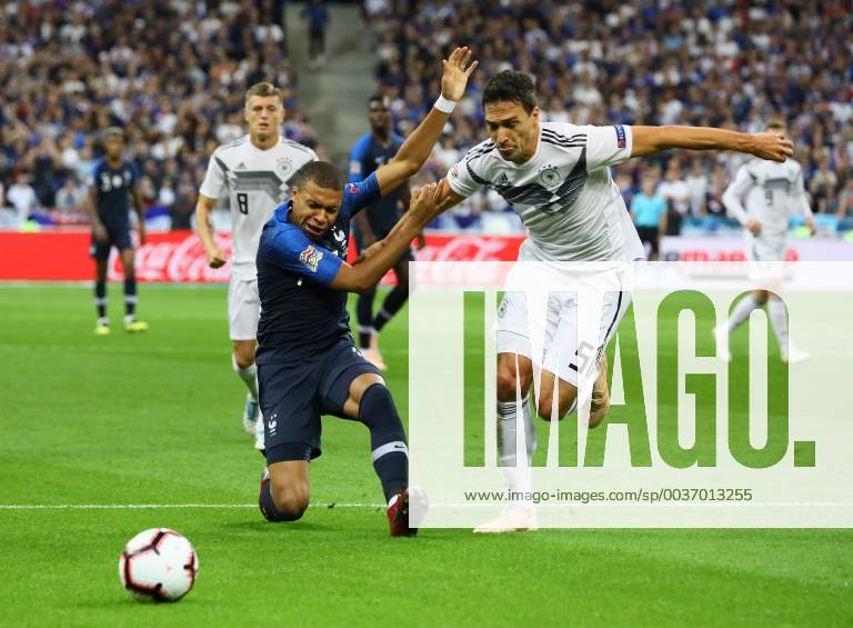Kylian Mbappe France France is only slightly touched by Mats Hummels Germany Germany and falls to take a penalty 16 10 2018 France vs Germany 4 Matchday UEFA Nations League Stade de France DISCLAIMER DFB regulations prohibit any use of images as image sequences and or quasi Video