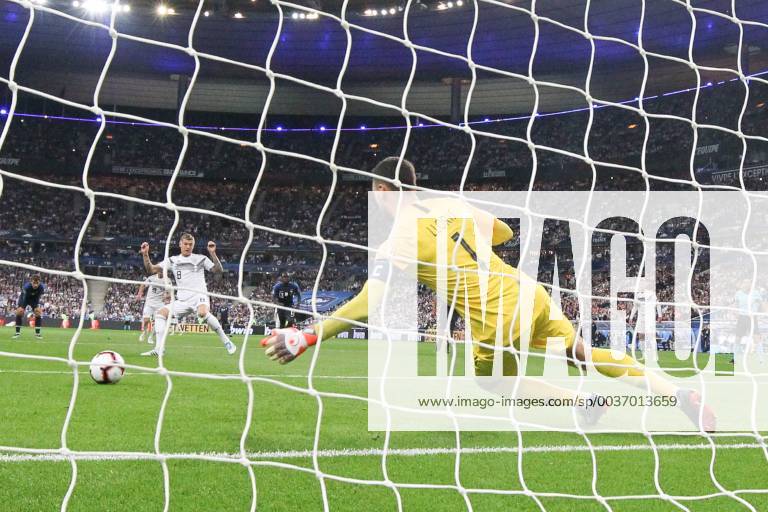 Football Nations League France Germany v l Goal scored Goal to 0 1 by Toni Kroos DFB German Football Federation DFL DFB REGULATIONS PROHIBIT ANY USE OF PHOTOGRAPH as IMAGE SEQUENCES and or QUASI VIDEO Paris