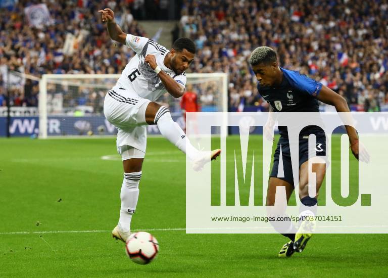 Presence Kimpembe France France blocking the shot by Serge Gnabry Germany Germany 16 10 2018 France vs Germany 4 Matchday UEFA Nations League Stade de France DISCLAIMER DFB regulations prohibit any use of images as image sequences and or quasi video