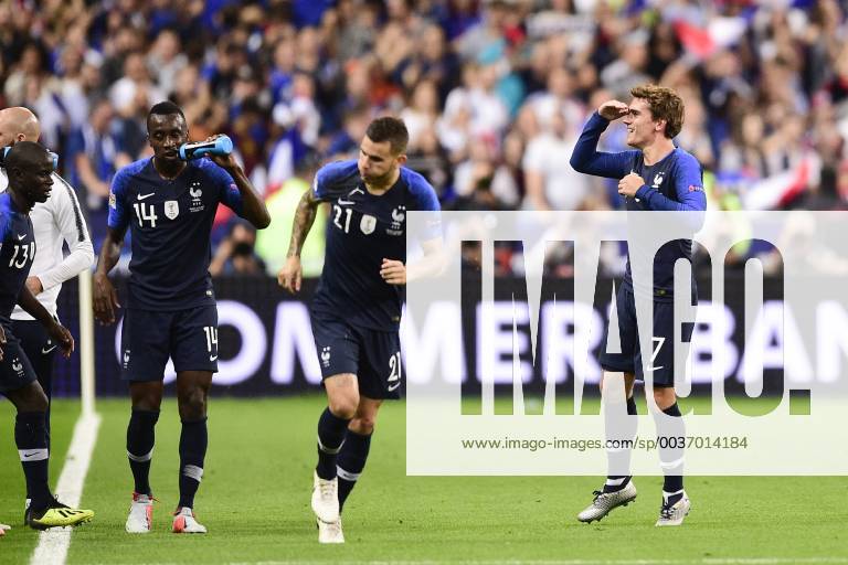 Joie des joueurs de l equipe de France apres le but de Antoine Griezmann (France) FOOTBALL : France vs Allemagne - Ligue des Nations UEFA - St Denis - 16 10 2018 JBAutissier Panoramic