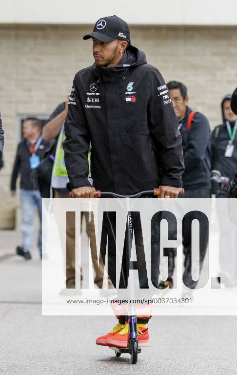 Motorsports: FIA Formula One World Championship WM Weltmeisterschaft 2018; Grand Prix; United States, FORMULA 1 PIRELLI 2018 UNITED STATES GRAND PRIX , Circuit of The Americas 44 Lewis Hamilton (GBR, Mercedes AMG Petronas F1 Team), Austin United States