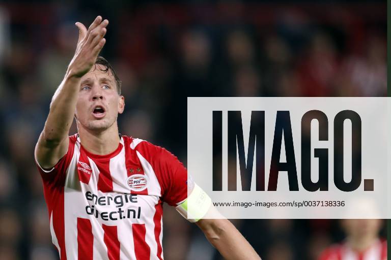 Luuk de Jong of PSV during the UEFA Champions League group C match between PSV Eindhoven and Tottenham Hotspur FC at the Phillips stadium on October 24, 2018 in Eindhoven, The Netherlands UEFA Champions League 2018 2019 Imagesx xMauricexvanxSteenxIVx 12548509