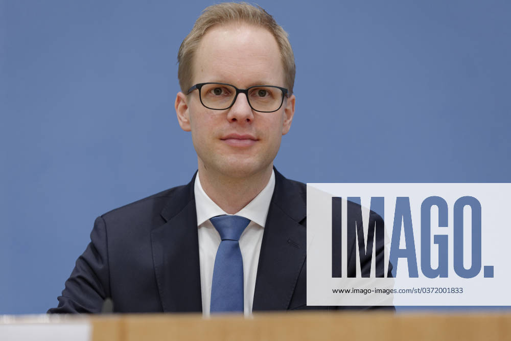 PISA 2022 presented 2023 12 05 Germany, Berlin Federal Press Conference on the publication of the PISA 2022 report Pictured Jens Brandenburg FDP , Parliamentary State Secretary at the Federal Ministry of Education and Research BMBF