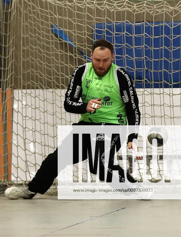 TuS Ferndorf TuS N Lübbecke 11 03 2018 Goalkeeper Lucas Puhl TuS Ferndorf shone with several parades Kreuztal Stählerwiese Germany