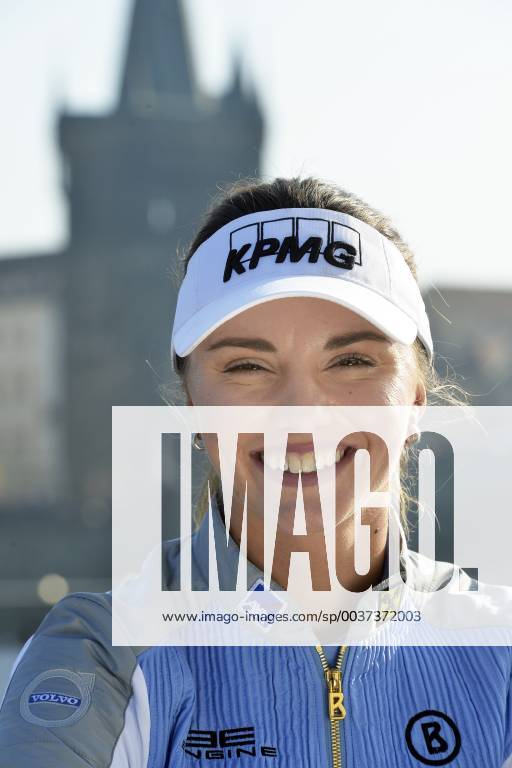 Czech professional golfer Klara Spilkova poses for photographer during a meeting with journalists in Prague, Czech Republic on November 6, 2018. (CTKxPhoto MichaelaxRihova) CTKPhotoP201811060559101 mir 8