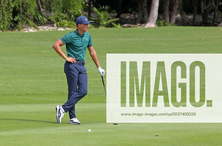 US golfer Cameron Champ in action during the first day of the PGA Golf Herren Mayakoba Classic, in Playa del Carmen, Quintana Roo, Mexico, 08 November 2018. EPA Alonso Cupul PGA Mayakoba Classic in Mexico !ACHTUNG: NUR REDAKTIONELLE NUTZUNG!
