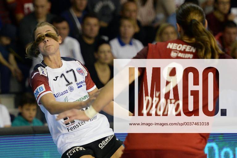 KW45 PXL_EHF Champions League, RK Podravka Vegeta vs. Thuringer HC 11.11.2018., Sports Hall Gymnasium Fran Galovic, Koprivnica, Croatia - EHF Champions League, Round 5, Group C, RK Podravka Vegeta vs. Thuringer HC. Alicia Stolle. VjeranxZganecxRogulja PIXSELL