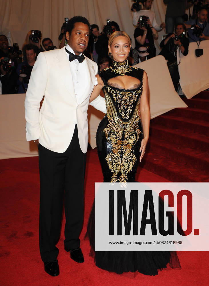 Beyonce and Jay Z attend the Alexander McQueen: Savage Beauty Costume Institute Gala at the Metropolitan Museum of Art 61623, NEW YORK, NEW YORK - Wednesday May 4 2011. Beyonce and Jay Z attend the Alexander McQueen: Savage Beauty Costume Institute Gala at the Metropolitan Museum of Art. NORTH AMERICAN USE ONLY , Credit:Optic Photos Avalon USA, New York