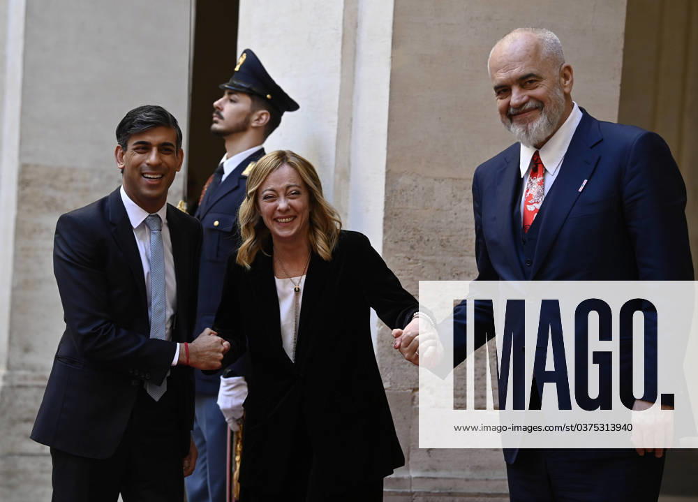 KW50 (231217) -- ROME, Dec. 17, 2023 -- British Prime Minister Rishi Sunak (L), Albanian Prime Minister Edi Rama (R) and Italian Prime Minister Giorgia Meloni meet at the Palazzo Chigi, the official seat of Italy s government, in Rome, Dec. 16, 2023. The leaders of Italy, Britain and Albania said in Rome on Saturday that confronting irregular immigration in Europe would require intensified collaboration between nations. (Photo by Xinhua) ITALY-ROME-BRITAIN-ALBANIA-LEADERS-MEETTING AlbertoxLingria