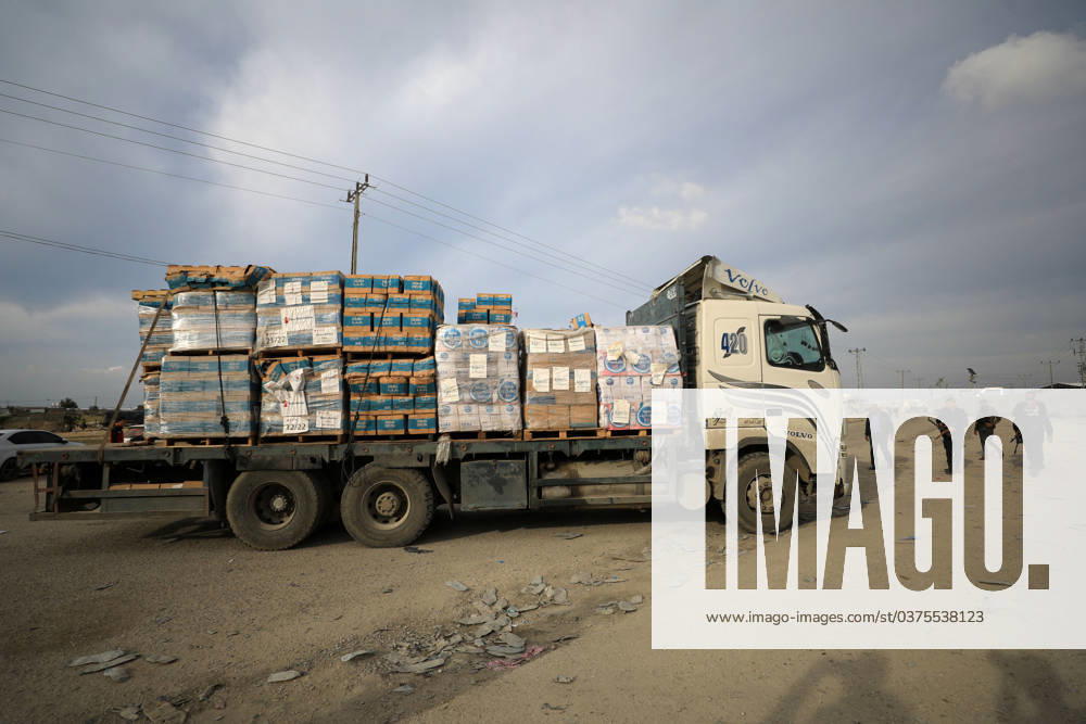 (231218) -- GAZA, Dec. 18, 2023 -- A truck loaded with humanitarian aid supplies is seen at the Kerem Shalom border crossing between Israel and the Gaza Strip, Dec. 17, 2023. Israel opened the Kerem Shalom border crossing with the Gaza Strip on Sunday, allowing the first entry of aid through the crucial channel into Gaza since the start of its conflict with Hamas on Oct. 7. (Photo by Xinhua) MIDEAST-GAZA-ISRAEL-KEREM SHALOM BORDER CROSSING OPENED YasserxQudih