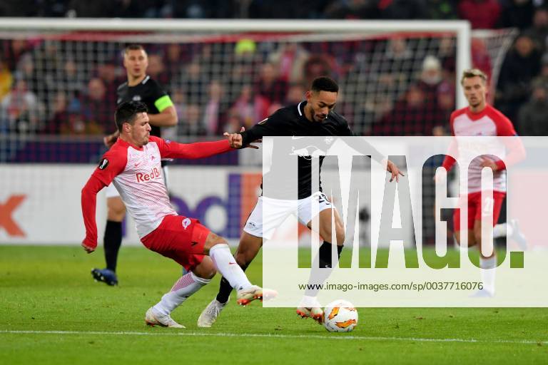 SOCCER - UEFA EL, RBS vs RB Leipzig SALZBURG,AUSTRIA,29.NOV.18 - SOCCER - UEFA Europa League, group stage, Red Bull Salzburg vs RasenBallsport Leipzig. Image shows Zlatko Junuzovic (RBS) and Matheus Cunha (RB Leipzig). GEPAxpictures xFlorianxErtl