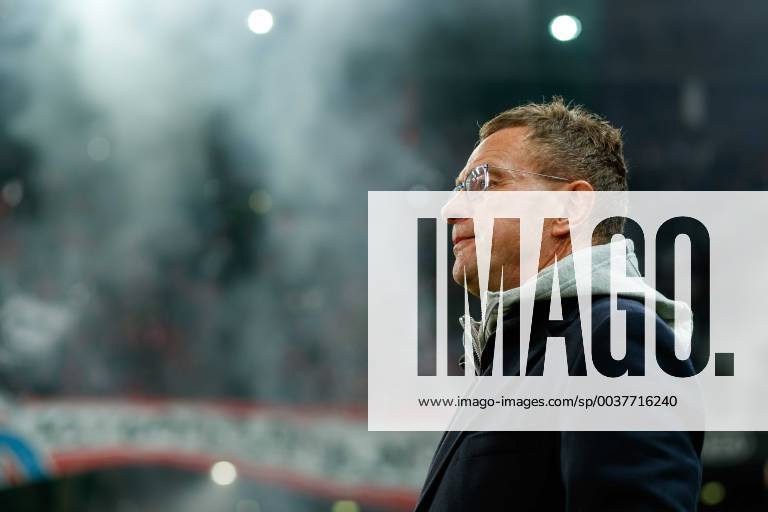 Austria Salzburg 29 11 2018 UEFA Europa League 2018 19 Season Preliminary Round Group Phase Group B 5 Matchday RB Salzburg RB Leipzig Coach Ralf Rangnick RBL watching DeFodi507