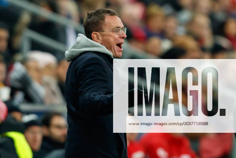 Austria Salzburg 29 11 2018 UEFA Europa League 2018 19 Season Preliminary Round Group Phase Group B 5 Matchday RB Salzburg RB Leipzig Coach Ralf Rangnick RBL gesticulated gesticulation DeFodi507