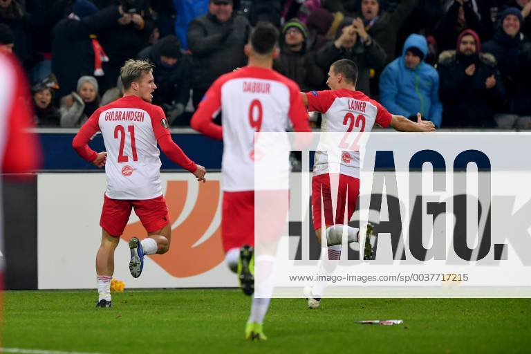 SOCCER - UEFA EL, RBS vs RB Leipzig SALZBURG,AUSTRIA,29.NOV.18 - SOCCER - UEFA Europa League, group stage, Red Bull Salzburg vs RasenBallsport Leipzig. Image shows the rejoicing of Fredrik Gulbrandsen, Munas Dabbur and Stefan Lainer (RBS). GEPAxpictures xFlorianxErtl