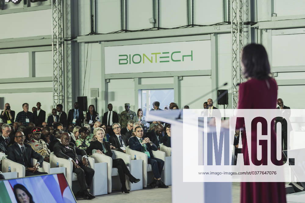 Annalena Baerbock Buendnis 90 Die Gruenen , Federal Foreign Minister, pictured at the inauguration ceremony for Biontechs mRNA vaccine production facility in Kigali, 18 12 2023 Baerbock travels to Rwanda for bilateral talks and to inaugurate the first mRNA vaccine production facility in Africa Kigali Rwanda