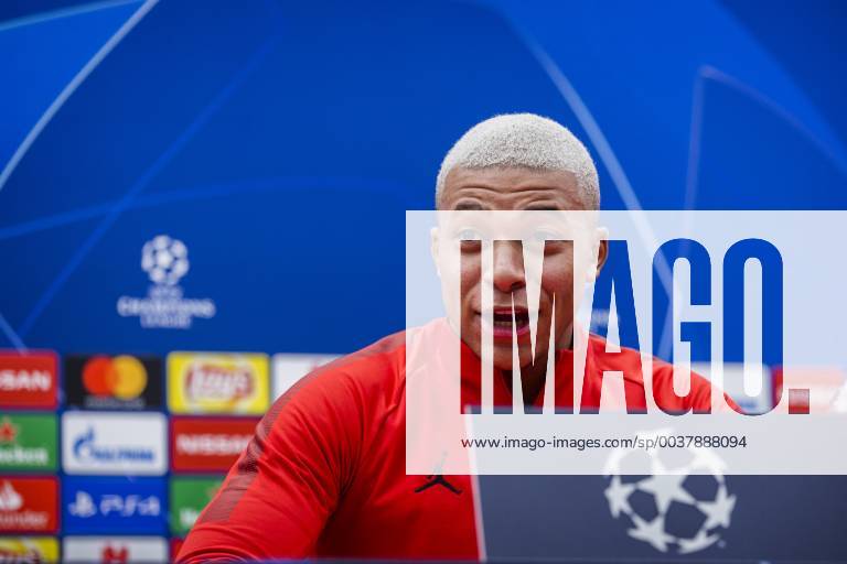 10th December 2018, Rajko Mitic Stadium, Belgrade, Serbia; UEFA Champions League football, Red Star Belgrade versus Paris Saint-Germain press conference PK Pressekonferenz Kylian Mbappe of Paris Saint-Germain faces the media ActionPlus12086679 NikolaxKrstic