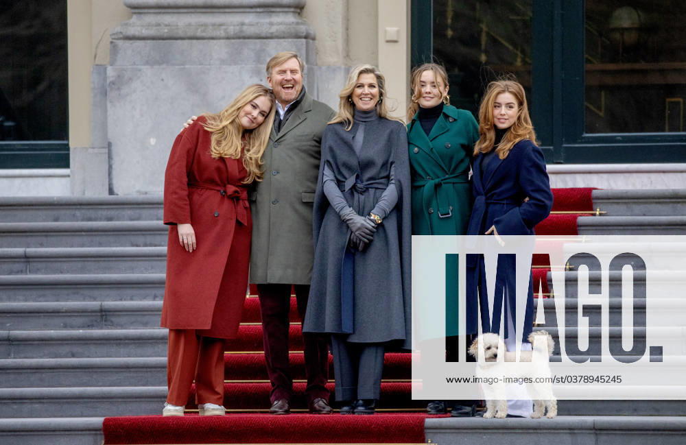 HtB Queen Maxima and King Willem-Alexander with Princess Amalia and Princess Alexia and Princess Ariane and dog Mambo pose for the media during the annual photo session at palace Huis ten Bosch in The Hague. Â