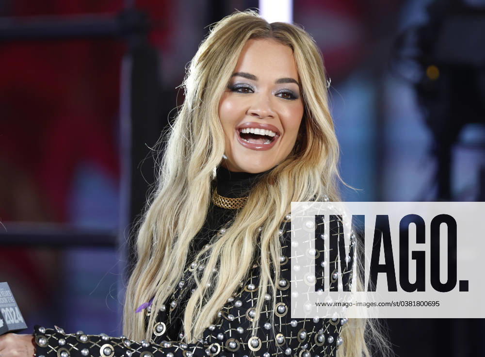 Rita Ora hosts a Times Square event for the New Year s Eve celebrations in New York City on Sunday, December 31, 2023. NYP20231231113 JOHNxANGELILLO