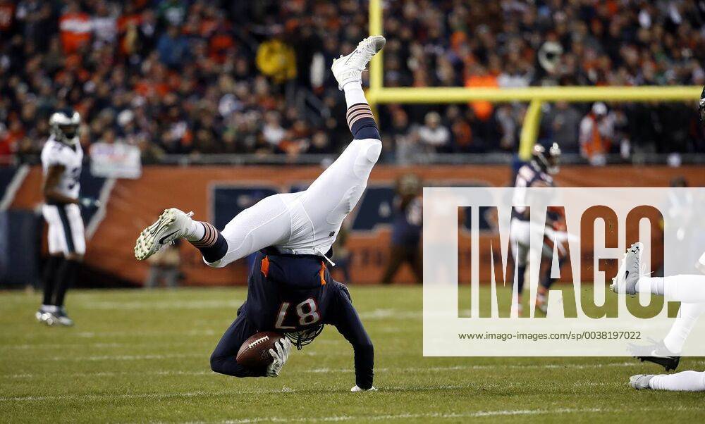 Chicago, IL, USA - Chicago Bears tight end Adam Shaheen (87) makes a reception in the second quarter against the Philadelphia Eagles during the NFC Wild Card game on Sunday, Jan. 6, 2019 at Soldier Field in Chicago, Ill. The Eagles beat the Bears, 16-15. Philadelphia Eagles vs. Chicago Bears - ZUMAm67_ 20190106_zaf_m67_035