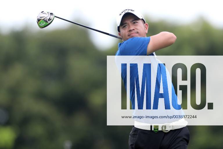 Singapore - Chan Shih-chang of Chinese Taipei tees off on the 9th hole during the second round of the Singapore Open at the Serapong Course, Sentosa Golf Club. Golf 2019: Singapore Open - Second Round - ZUMAm170 88559412st