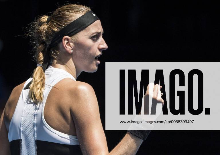 (190120) -- MELBOURNE, Jan. 20, 2019 (Xinhua) -- Petra Kvitova of Czech Republic celebrates during the women s 4th round match between Petra Kvitova of Czech Republic and Amanda Anisimova of the United States at the 2019 Australian Open in Melbourne, Australia, Jan. 20, 2019. (Xinhua ) (SP)AUSTRALIA-MELBOURNE-TENNIS-2019 AUSTRALIAN OPEN-DAY 6 - ZUMA XxjpbeE007135_20190120_PEPFN0A001