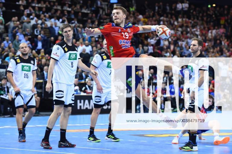 Handball WM Semifinal Germany Norway on 25 01 2019 at the Barclaycard Arena in Hamburg Kristian Bjornsen Norway in front xRx