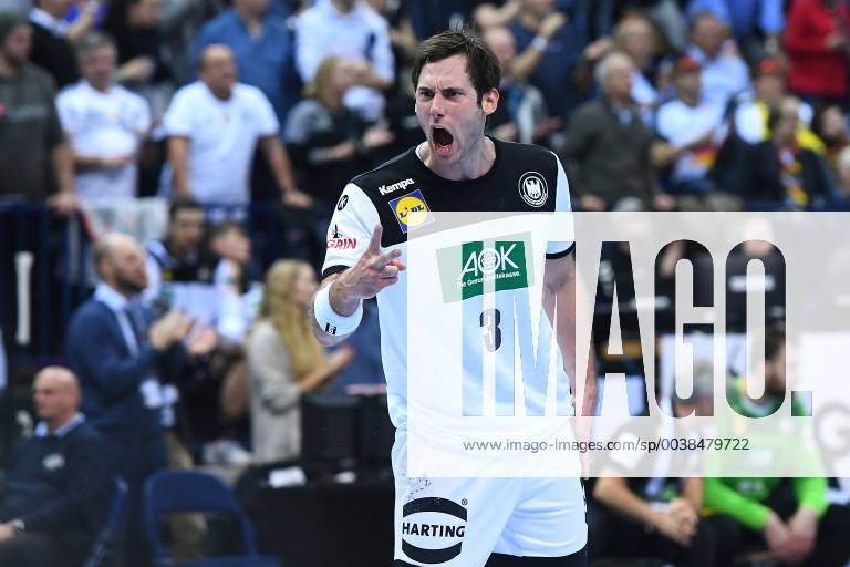 Handball WM Semifinal Germany Norway on 25 01 2019 at the Barclaycard Arena in Hamburg Uwe Gensheimer Germany screams xRx