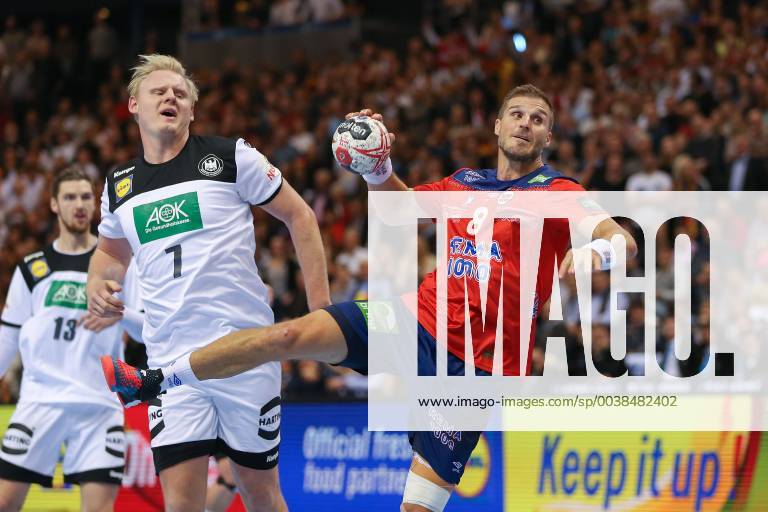 Bjarte Myrhol Norway 8 was by the German defense never to get a grip Partick Wiencek Germany 7 Hendrik Pekeler Germany 13 Germany Norway Handball WM 2019 Hamburg Hamburg