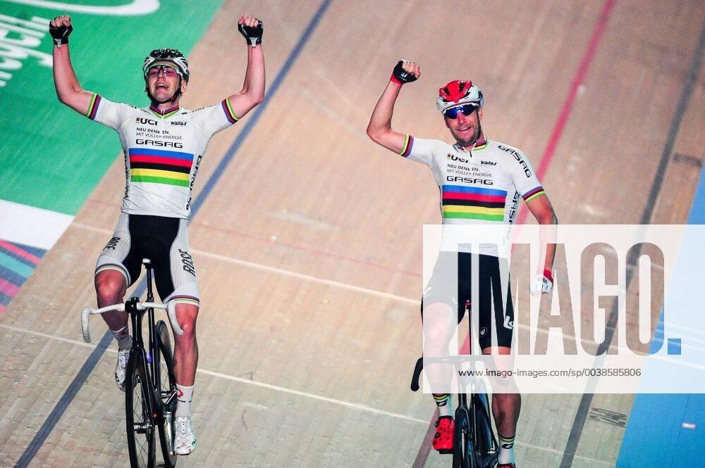 Teo Reinhardt and Roger Kluge both GER win the 108 Berlin Six Day Race 2019 Landscape Landscape Horizontal Event Event 108 Berlin Six Day Race Berlin 5 Night Location Velodrom Berlin Region Berlin Land Country Germany Date Date 29 01 2019 Stiehl Photography