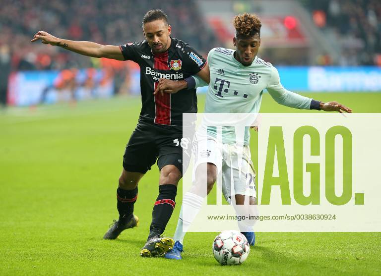 Football 1 Bundesliga 2018 2019 20 Matchday Bayer 04 Leverkusen FC Bayern München in der BayArena Leverkusen L R Karim Bellarabi Bayer Leverkusen vs. Kingsley Coman Bayern München DFL and DFB regulations prohibit any use of photographs as image sequences and or quasi video