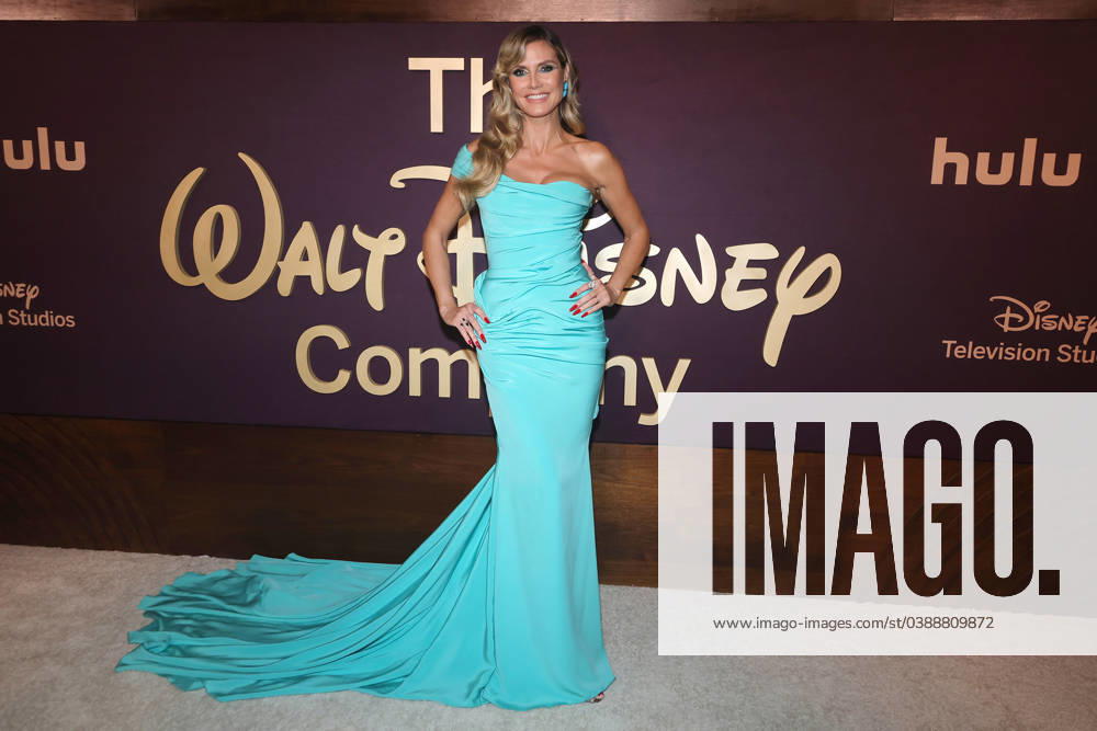 Bilder des Jahres 2024, Entertainment 01 Januar Entertainment Themen der Woche KW03 LOS ANGELES, CA - JANUARY 15: Heidi Klum at The Walt Disney Company 2024 Emmy Party at Otium in Los Angeles, California on January 15, 2024.