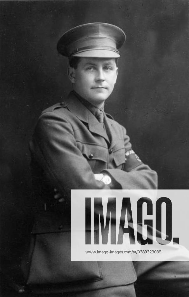 . Irish Guards Daily Mail War Correspondent Valentine Wiliams (1882 - 1946) was the son of G Edward Williams, Chief Editor of the Reuters News Agency. After being privately educated in Germany, he joined Reuters as a sub editor in 1902. In 1909, Williams became a reporter for the Daily Mail (then the most popular British newspaper and the first to achieve a daily circulation of one million copies). In this capacity, he reported on international events such as the Portuguese Revolution of 1910 and the Balkan Wars of 1912 - 1913. During the early stages of the First World War, reporters were not permitted direct access to the Western Front. Williams therefore obtained a commission with the Irish Guards in December 1915. He saw action during t