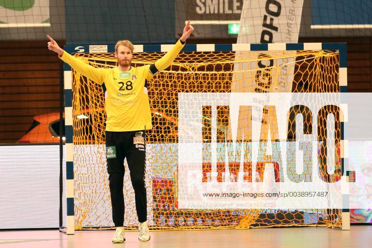 Handball 2 Handball Bundesliga 2018 2019 Handball Sportverein Hamburg vs. HC Rhein Vikings Goalkeeper Aron Edvardsson Handball Sportverein Hamburg Jubel Sporthalle Hamburg Hamburg Hamburg