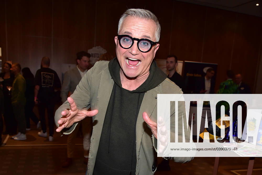 Joerg Knoer, Comedian Arrival at the public viewing for the TV start of ich bin ein Star Ð Holt mich hier raus at the Hotel Pullmann Schweizer Hof in Berlin, on 19 01 2024 Julian Stoeckel, Public Viewing IBES Start Photopress Mueller