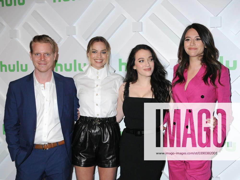 Brett Hedblom, Margot Robbie, Kat Dennings and Jordan Weiss at the 2019 Hulu Upfront Brunch Red Carpet in NYC Brett Hedblom, Margot Robbie, Kat Dennings and Jordan Weiss at the 2019 Hulu Upfront Brunch Red Carpet, at Scarpetta in The James New York in New York, New York, USA, 01 May 2019 New York New York USA