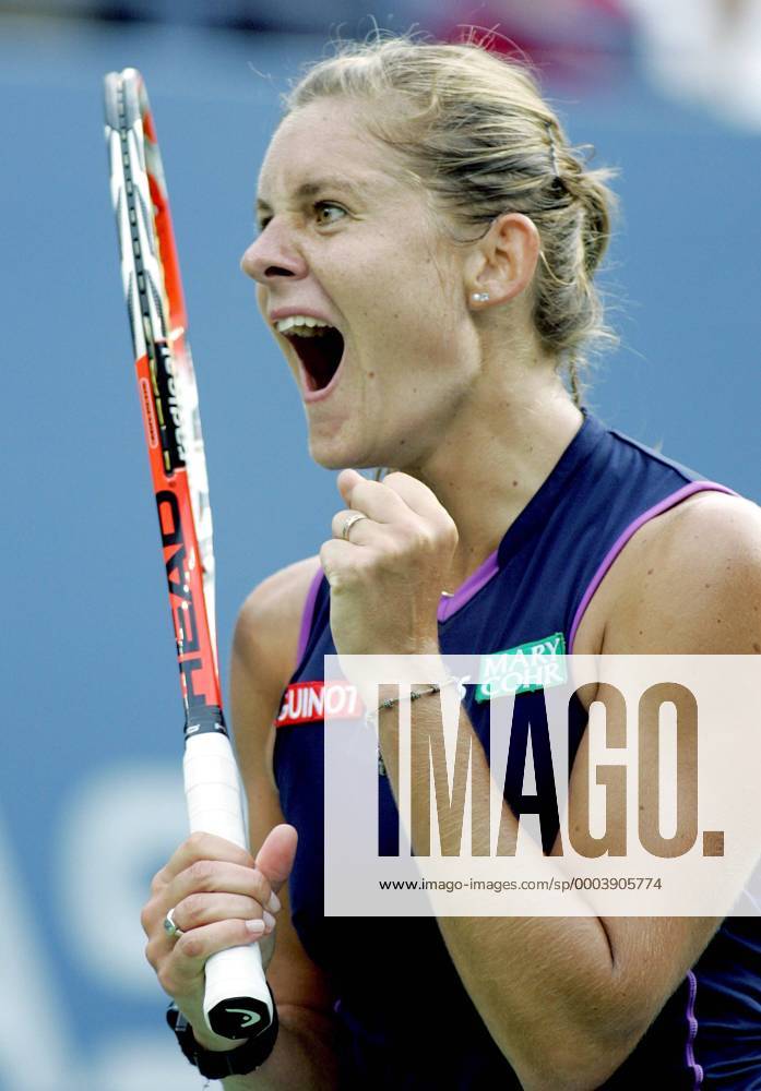Julie Coin (Frankreich) jubelt - (NYP20080828330) Tennis Damen US Open 2008, Grand Slam, WTA Tour Einzelbild Flushing Meadows New York, NY N Y Freude,
